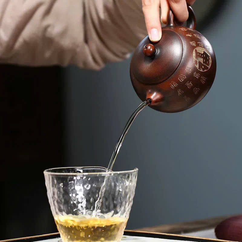 am-ne-hung-tay-thi-dieu-bien-6