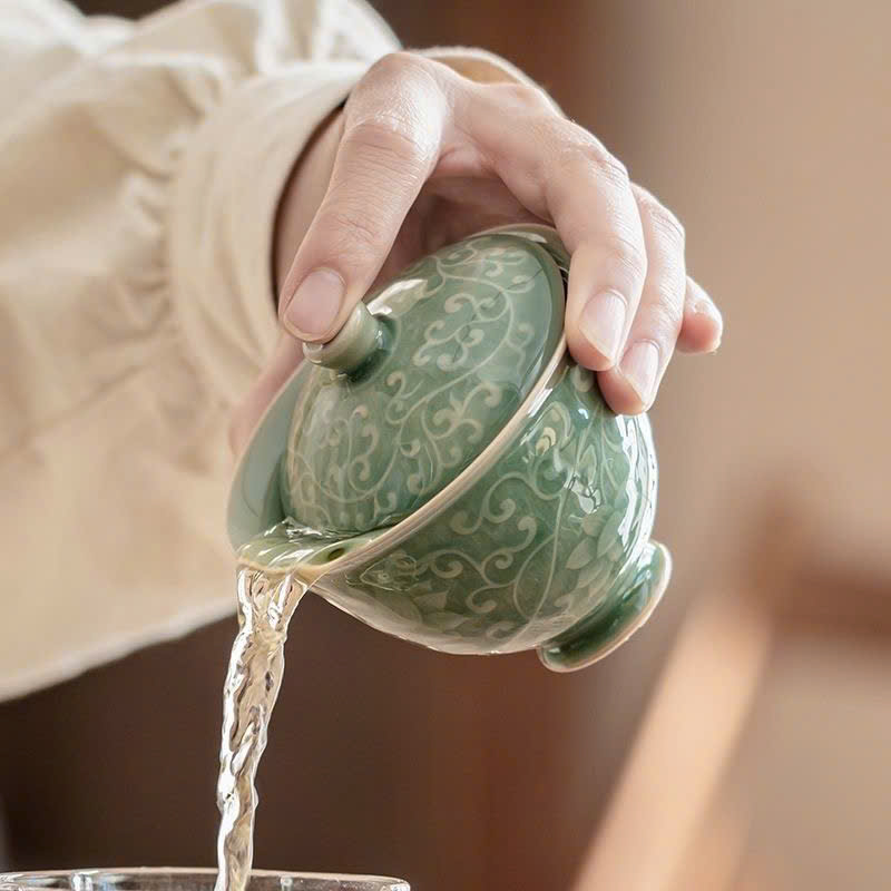 chen-khai-su-duc-hoa-men-ngoc-bich-lien-hoa-4